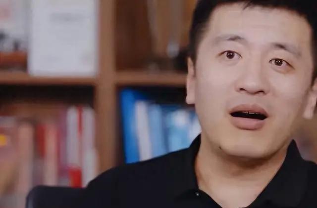 张雪峰宠女无度，送女参加真人秀，公司如知识大仓库