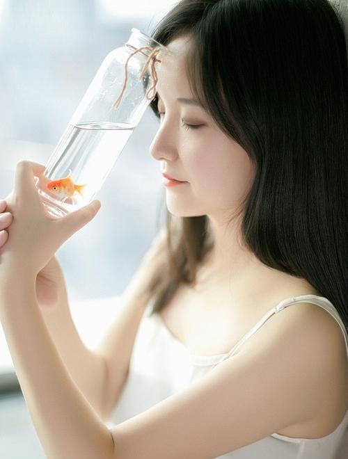 娱乐圈黑料大揭秘！吃瓜爆料黑料网站的背后秘密