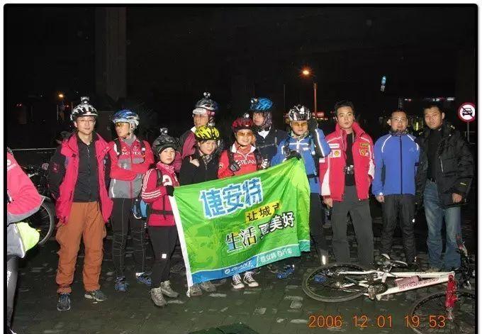 24小时吃瓜黑料_吃瓜歌什么瓜不能吃啊_大红酸枝黑料和红料的差别