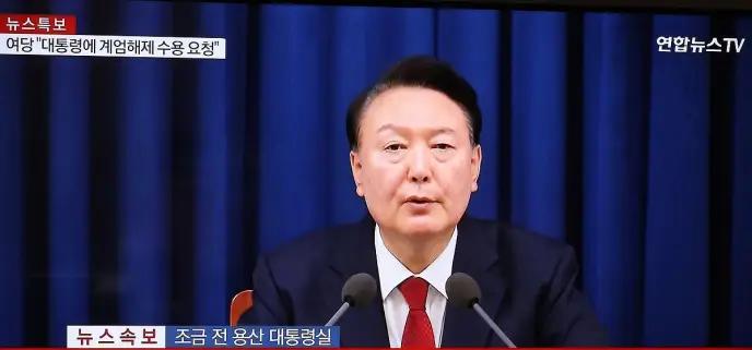 黑料在线观看：韩国总统尹锡悦与总理及执政党领导层讨论紧急戒严令解除后续对策