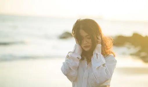 女性必知：选择性满足，让男人深深着迷的情感艺术