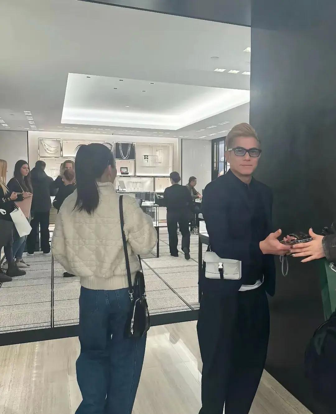 郭富城公开恋情__郭富城老婆网红