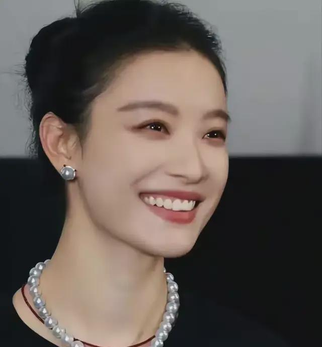 事业婚姻双丰收的星座女_狠纯收事业爱情美人的小说_