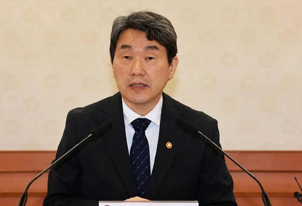 瓜瓜吃瓜：韩国政坛五一劳动节大事件：总统频繁更替及后续情况