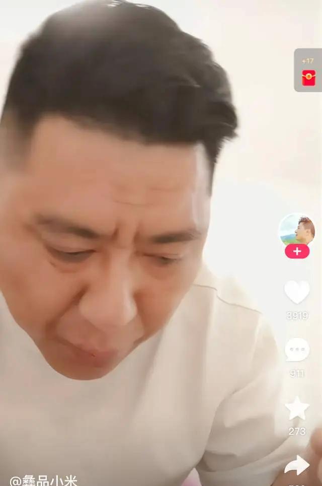 37岁演员“彝品小米”去世！疑长期熬夜导致，遗体摆木板上太可怜__37岁演员“彝品小米”去世！疑长期熬夜导致	，遗体摆木板上太可怜