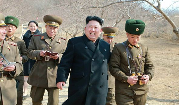 金与正上位，掌控军政大权	，金正恩时代前景未卜__金与正上位，掌控军政大权，金正恩时代前景未卜