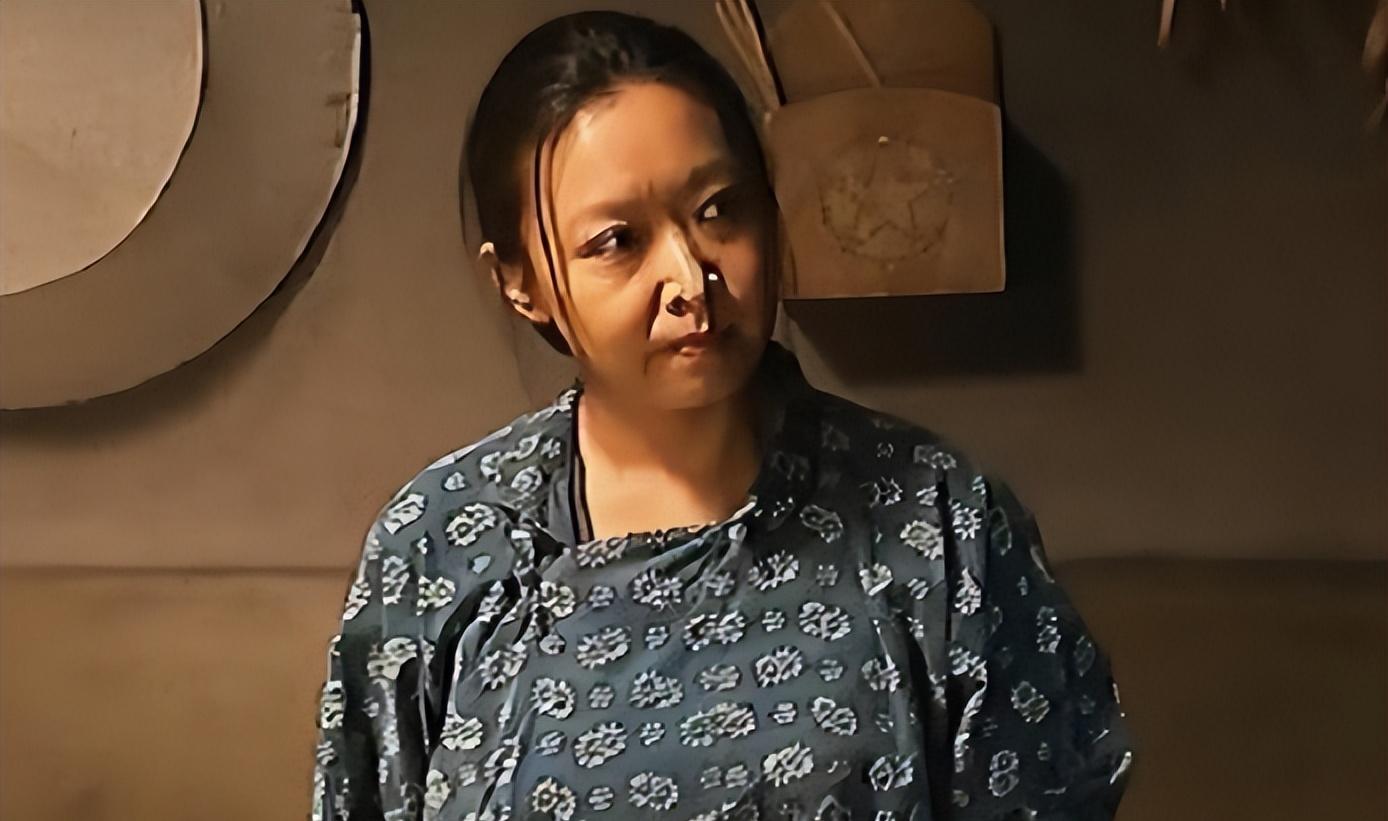 当年你抛夫弃子跑去跟别人过日子	，这会儿跑来让俺儿给你养儿子？_当年你抛夫弃子跑去跟别人过日子，这会儿跑来让俺儿给你养儿子？_