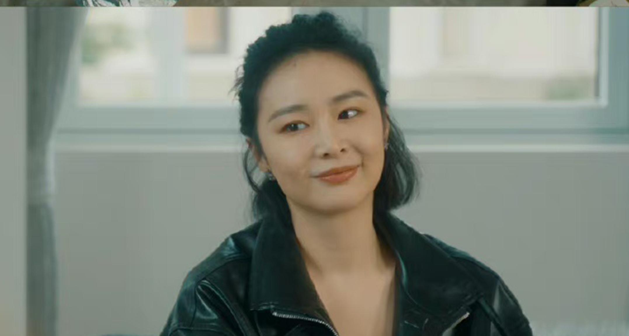央视首播降至！郑晓龙执导	，看清演员阵容，网友：这剧收视不愁了__央视首播降至！郑晓龙执导，看清演员阵容	，网友：这剧收视不愁了