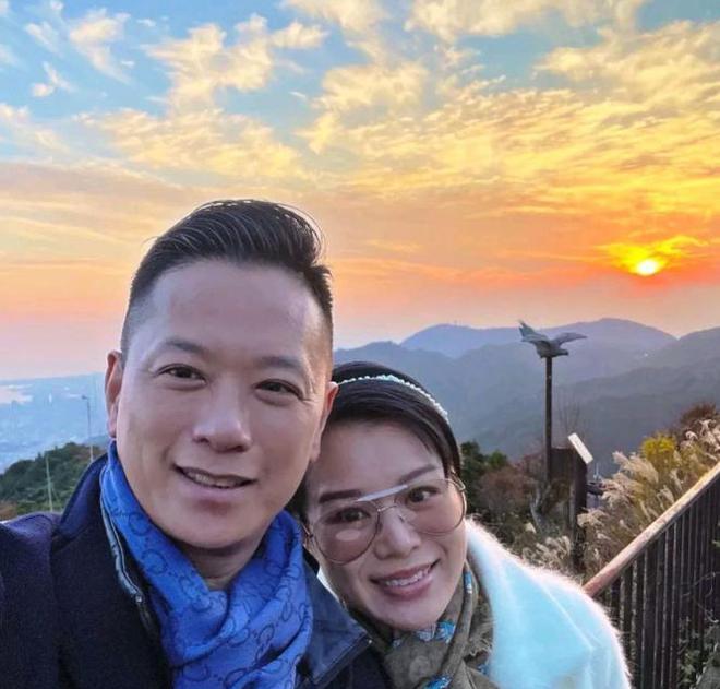 老公变身女人去卧底__老公变身老婆